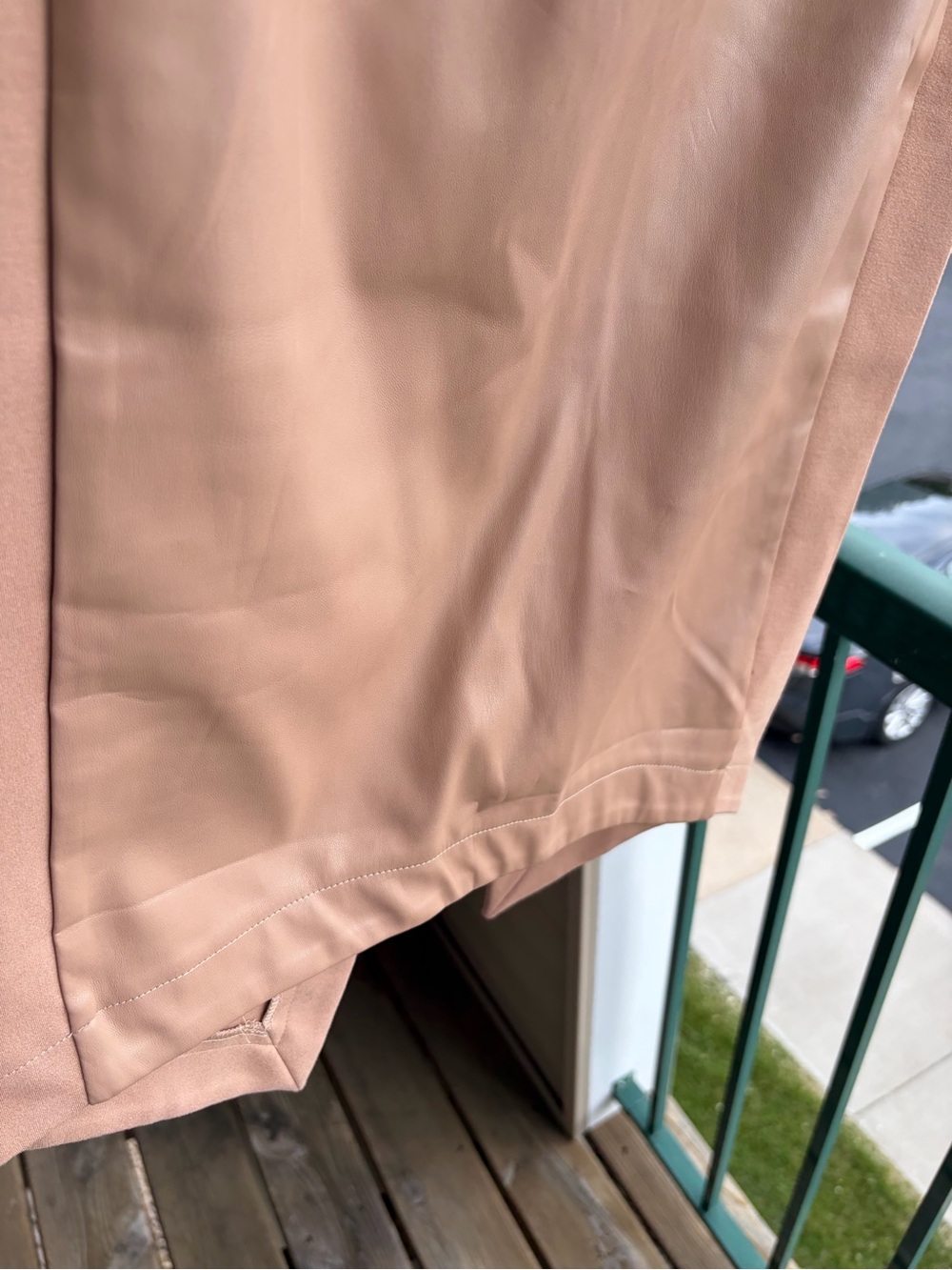🆕✨GRACIA Faux Leather Front Wrap Pencil Skirt Nude Blush Midi Stretch Size L - Picture 9 of 16